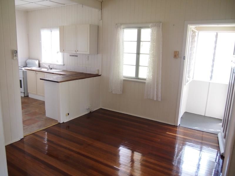 142 Richardson Road, Park Avenue QLD 4701